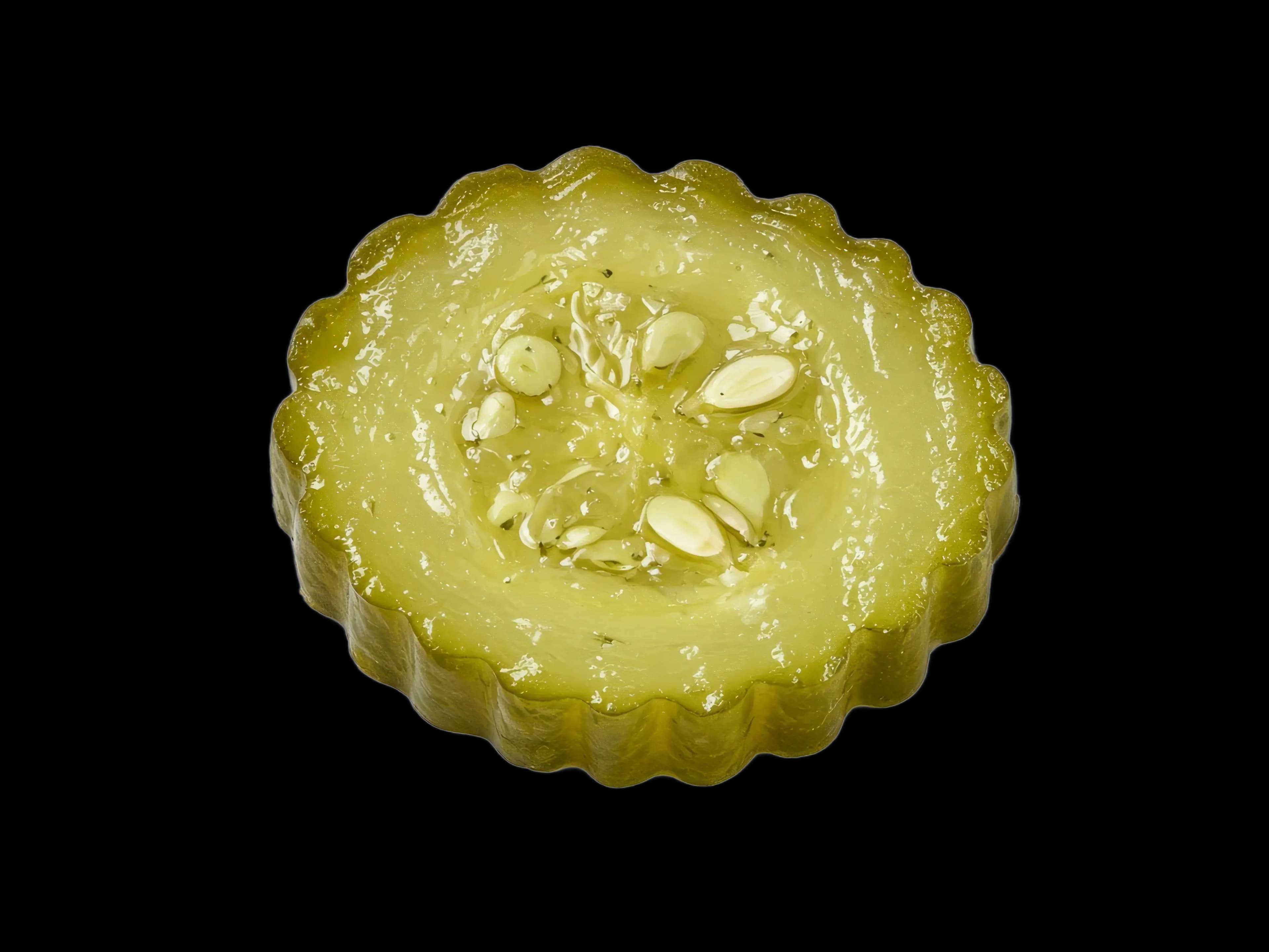 Crinkle-cut dill pickle